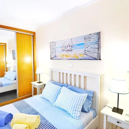 アパート House - Da Rocha *